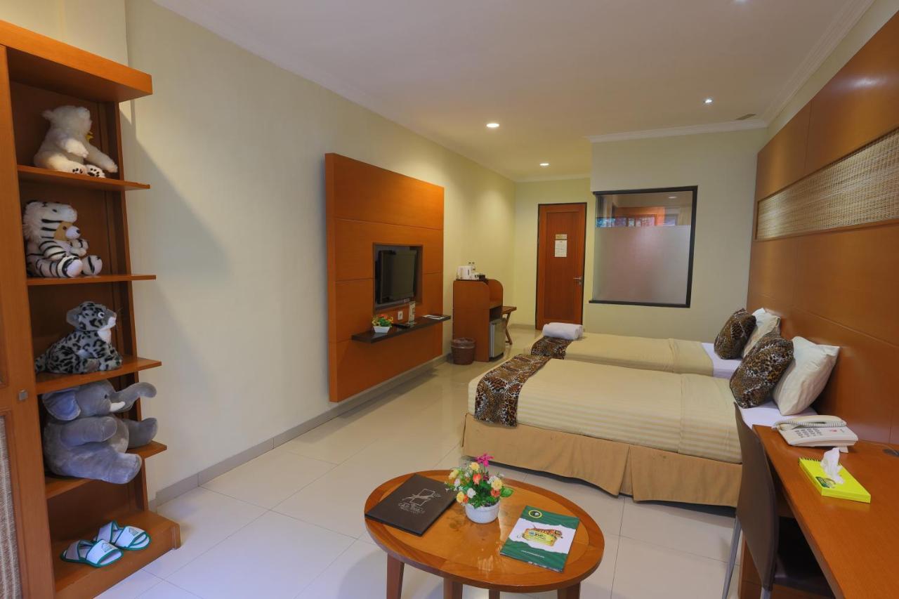 Safari Resort Puncak Exteriér fotografie