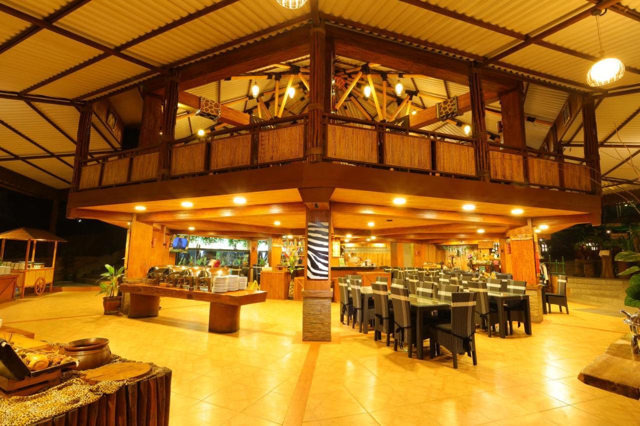 Safari Resort Puncak Exteriér fotografie
